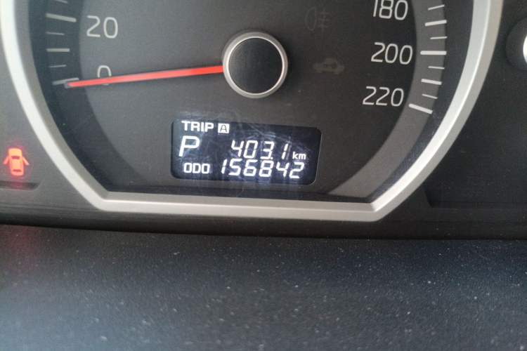 Used Kia Sportage 2013 2.0L Automatic Two-Wheel Drive GL Trim Odometer Close Up