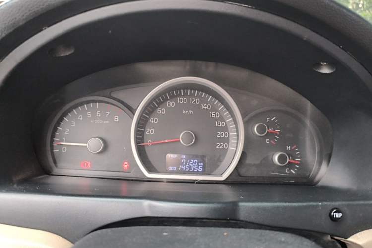 Used Kia Sportage 2013 2.0L Manual Two-Wheel Drive GL Trim Odometer Close Up