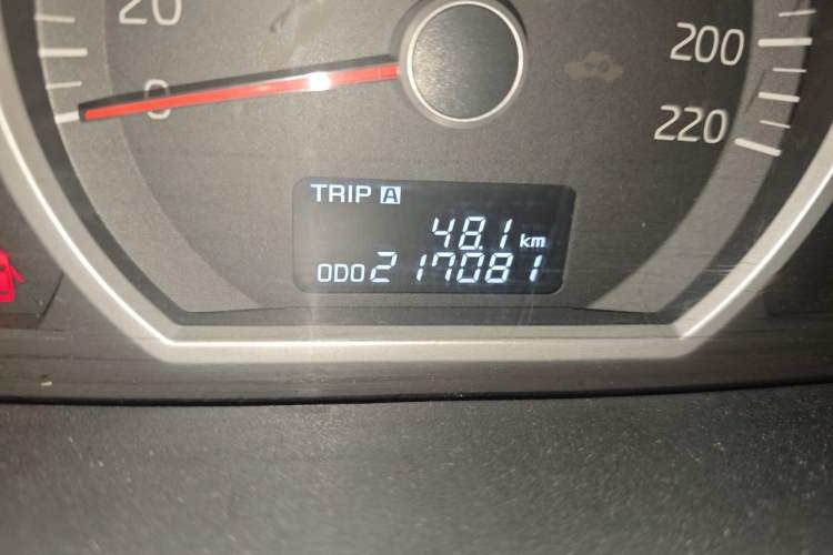 Used Kia Sportage 2013 2.0L Manual Two-Wheel Drive GL Trim Odometer Close Up
