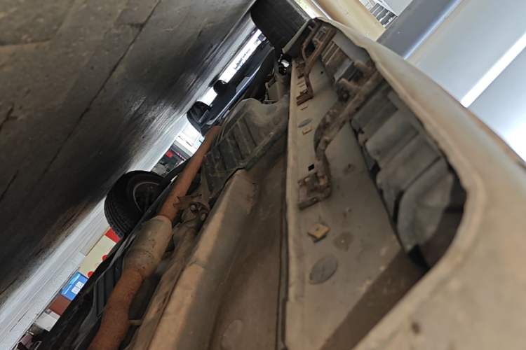 Used Kia Sportage 2013 2.0L Automatic Two-Wheel Drive GL Trim Right Side Sill
