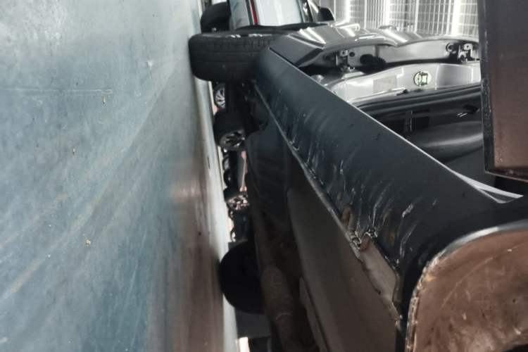 Used Kia Sportage 2013 2.0L Automatic Two-Wheel Drive GLS Trim Right Side Sill