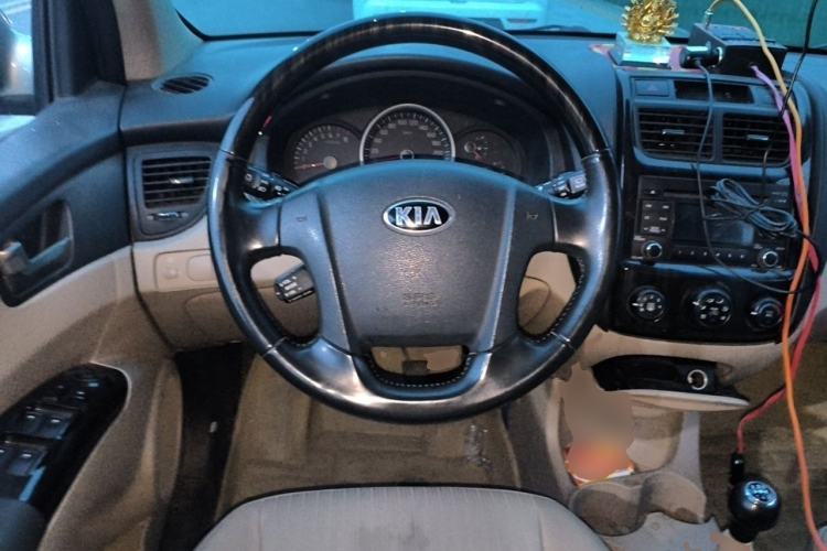 Used Kia Sportage 2013 2.0L Manual Two-Wheel Drive GL Trim Steering Wheel