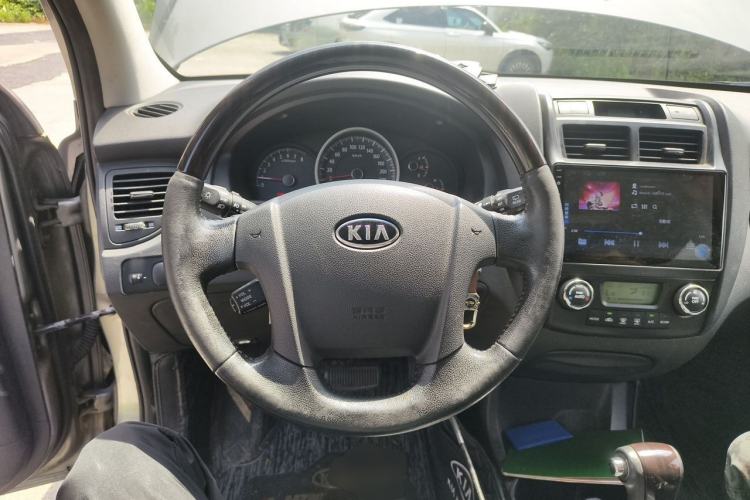Used Kia Sportage 2013 2.0L Automatic Two-Wheel Drive GLS Trim Steering Wheel