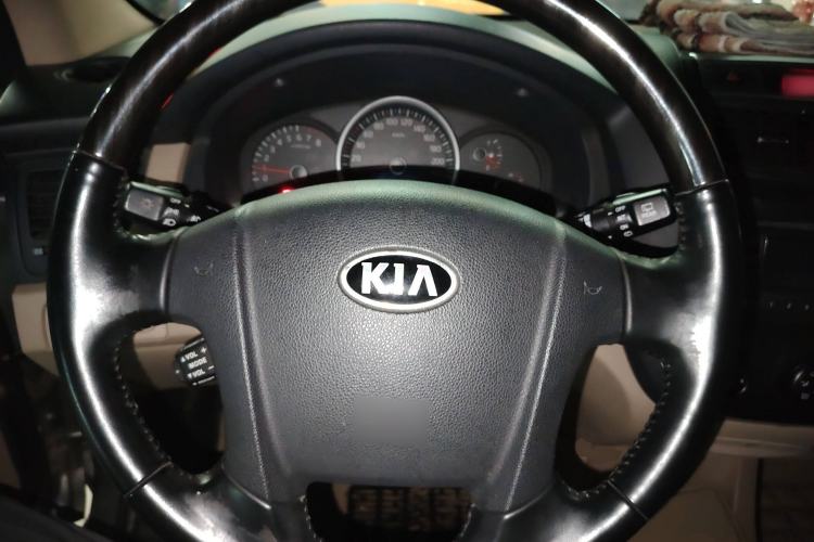 Used Kia Sportage 2013 2.0L Manual Two-Wheel Drive GL Trim Steering Wheel
