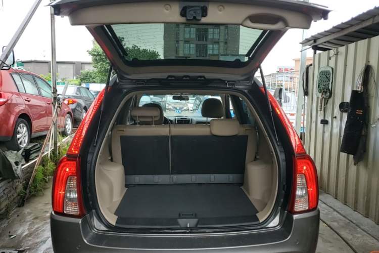 Used Kia Sportage 2013 2.0L Automatic Two-Wheel Drive GL Trim Trunk