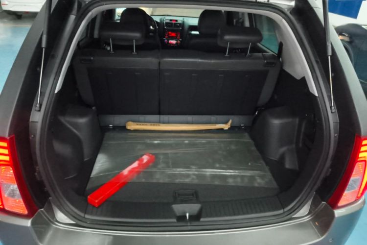 Used Kia Sportage 2013 2.0L Automatic Two-Wheel Drive GLS Trim Trunk
