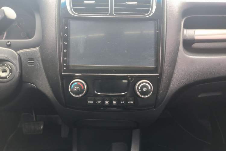 Used Kia Sportage 2013 2.0L Automatic Two-Wheel Drive GLS Trim Audio And AC Panel