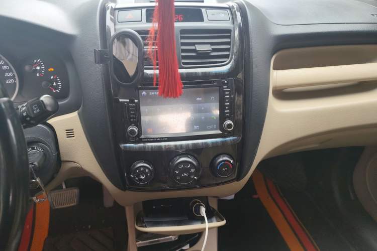 Used Kia Sportage 2013 2.0L Automatic Two-Wheel Drive GL Trim Audio And AC Panel