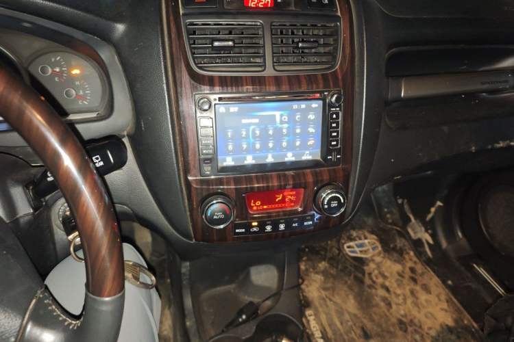 Used Kia Sportage 2013 2.0L Manual Two-Wheel Drive GLS Audio And AC Panel