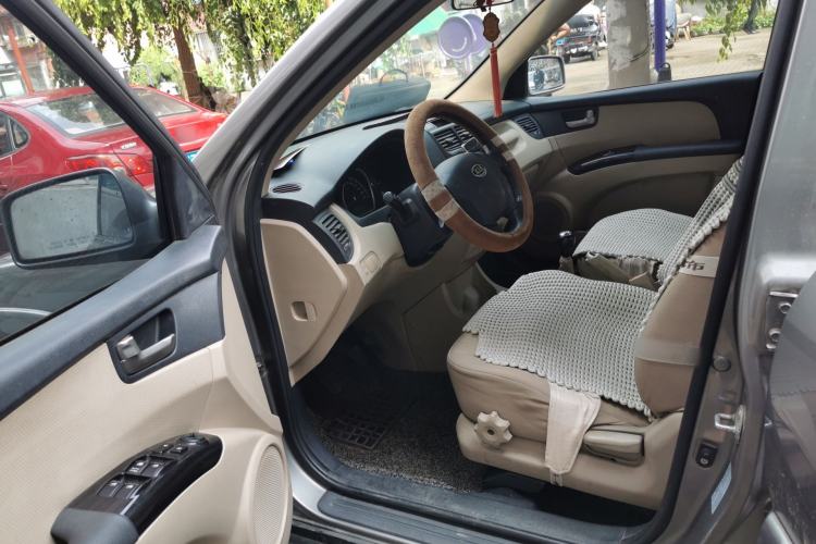 Used Kia Sportage 2013 2.0L Manual Two-Wheel Drive GL Trim Driver Seat