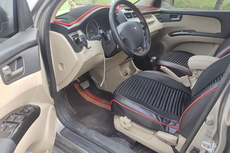 Used Kia Sportage 2013 2.0L Automatic Two-Wheel Drive GL Trim Driver Seat