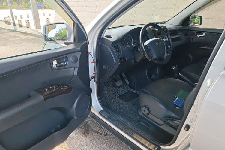 Used Kia Sportage 2013 2.0L Automatic Two-Wheel Drive GLS Trim Driver Seat
