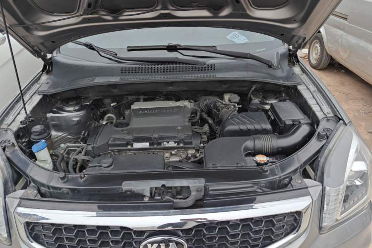 Used Kia Sportage 2013 2.0L Automatic Two-Wheel Drive GL Trim Engine Bay