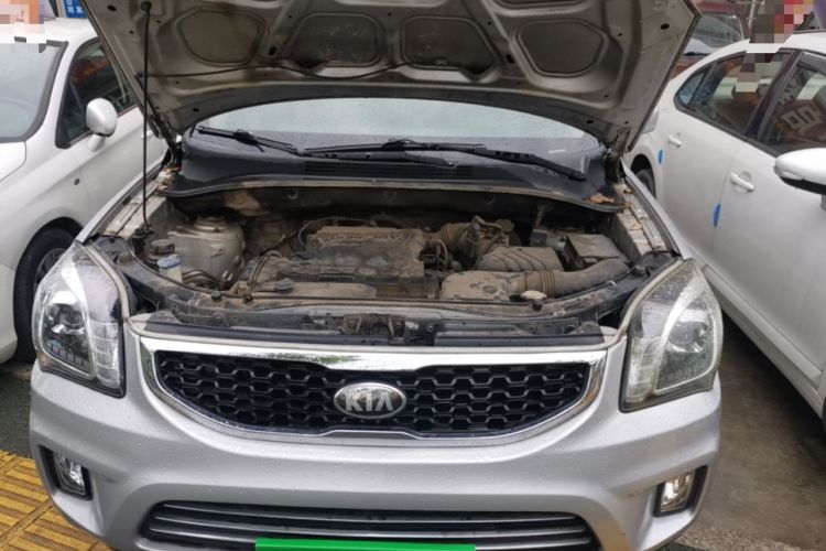 Used Kia Sportage 2013 2.0L Automatic Two-Wheel Drive GL Trim Engine Bay