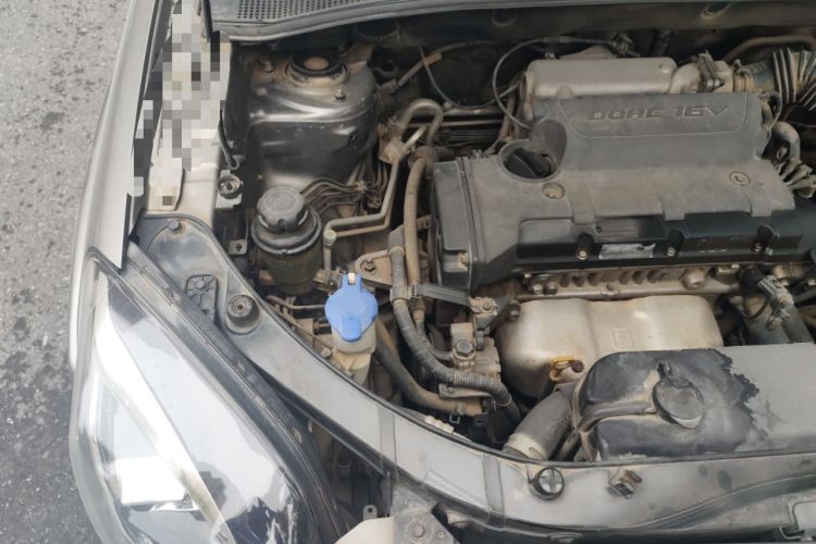 Used Kia Sportage 2013 2.0L Automatic Two-Wheel Drive GL Trim Engine Bay Right