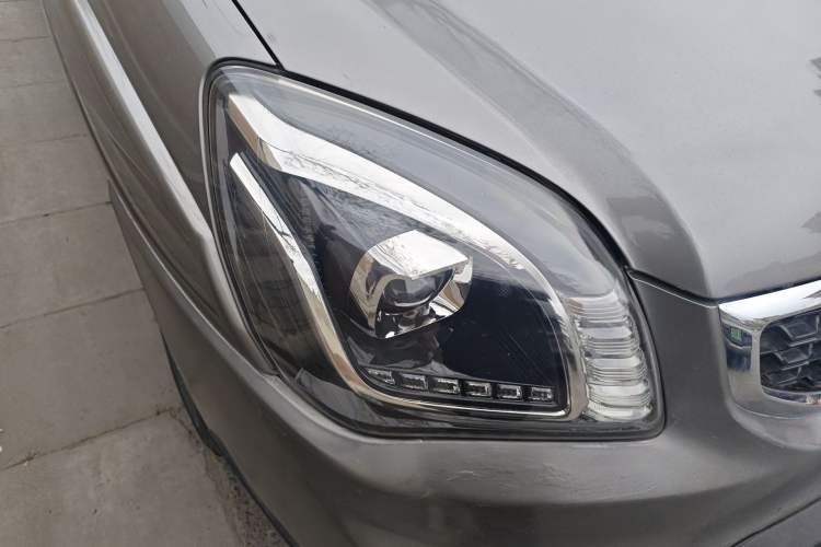 Used Kia Sportage 2013 2.0L Automatic Two-Wheel Drive GL Trim Exterior 6
