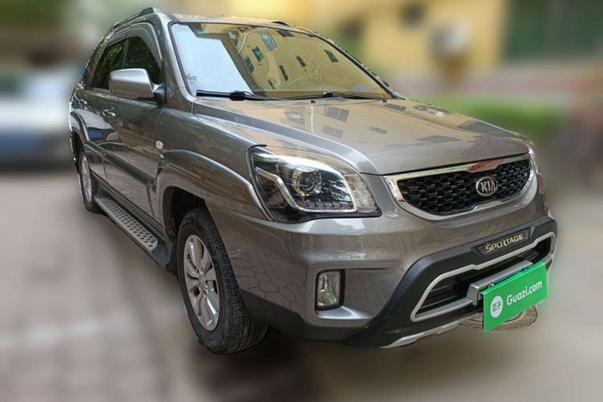 Used Kia Sportage 2013 2.0L Manual Two-Wheel Drive GL Trim Front Right 45 Deg