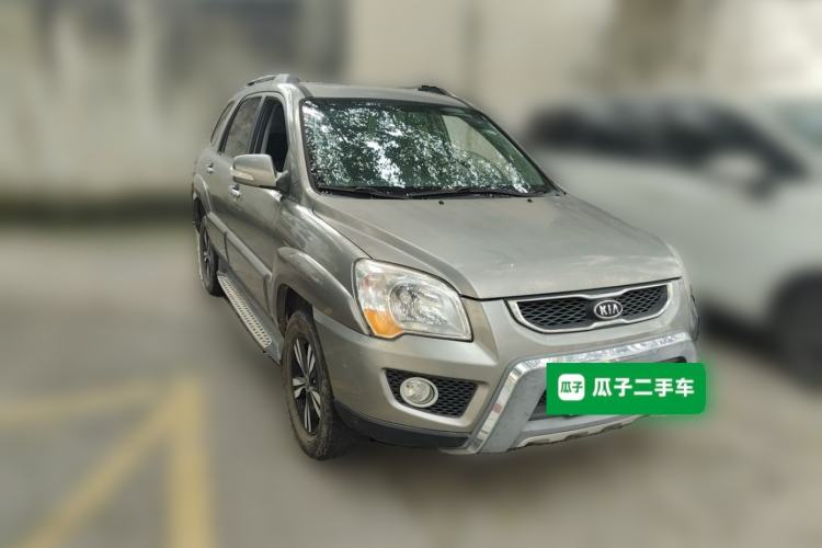 Used Kia Sportage 2013 2.0L Automatic Two-Wheel Drive GLS Trim Front Right 45 Deg