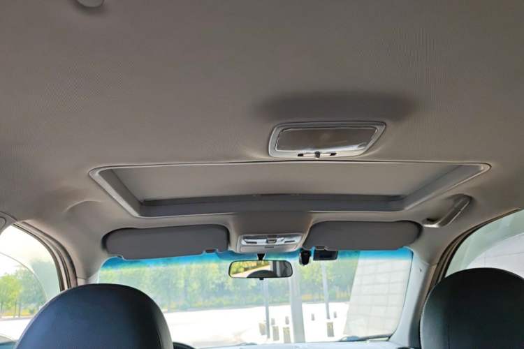 Used Kia Sportage 2013 2.0L Automatic Two-Wheel Drive GLS Trim Headliner