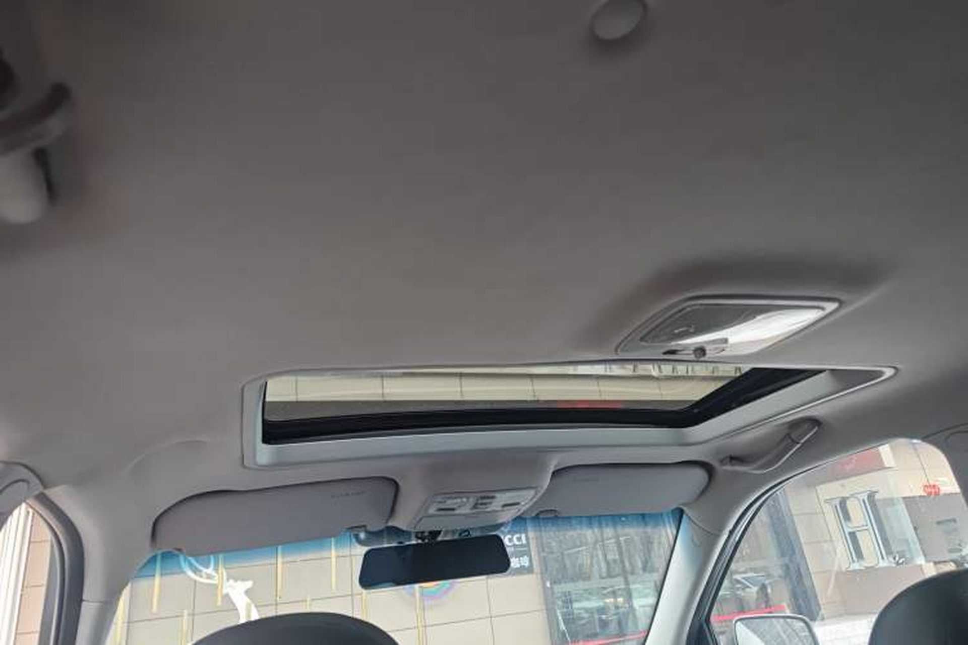 Used Kia Sportage 2013 2.0L Automatic Two-Wheel Drive GLS Trim Headliner
