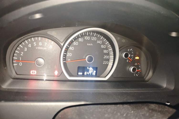 Used Kia Sportage 2013 2.0L Manual Two-Wheel Drive GLS Instrument Cluster