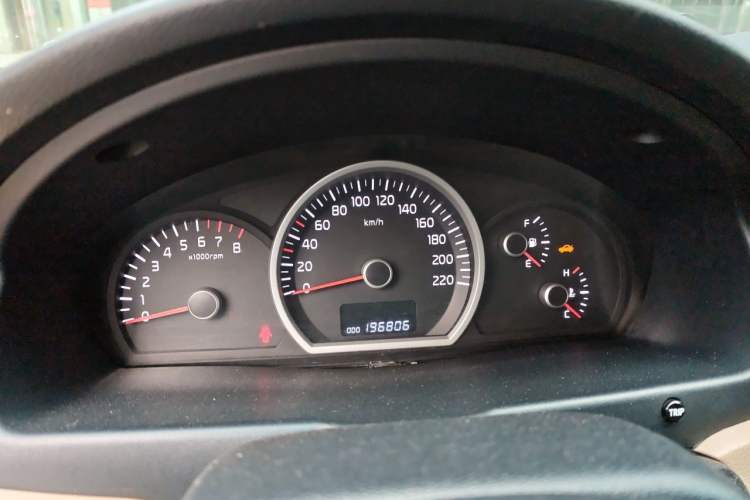 Used Kia Sportage 2013 2.0L Automatic Two-Wheel Drive GL Trim Instrument Cluster