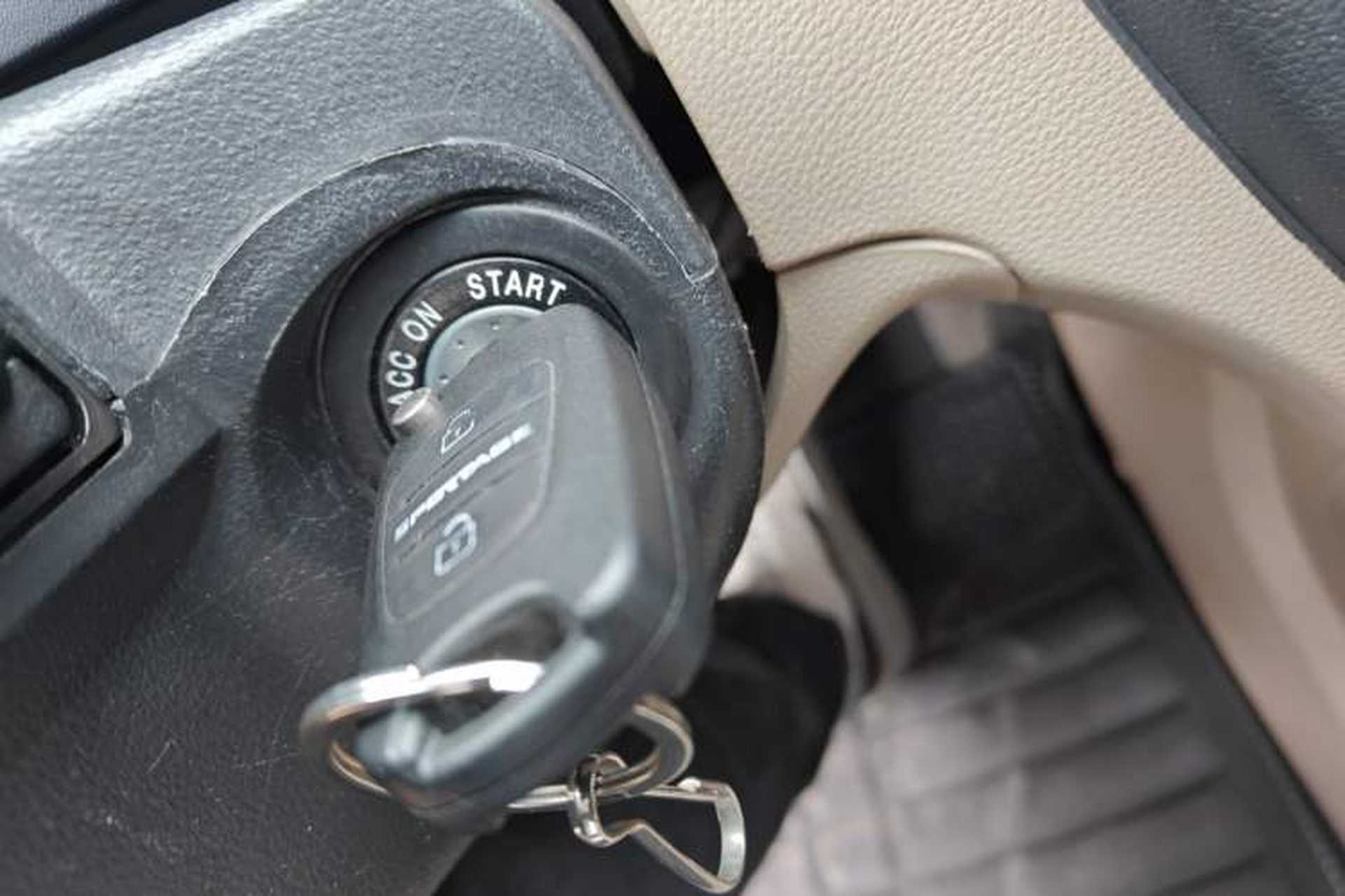 Used Kia Sportage 2013 2.0L Automatic Two-Wheel Drive GL Trim Interior 1