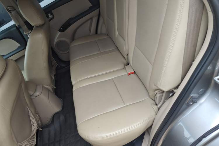 Used Kia Sportage 2013 2.0L Automatic Two-Wheel Drive GL Trim Interior 4