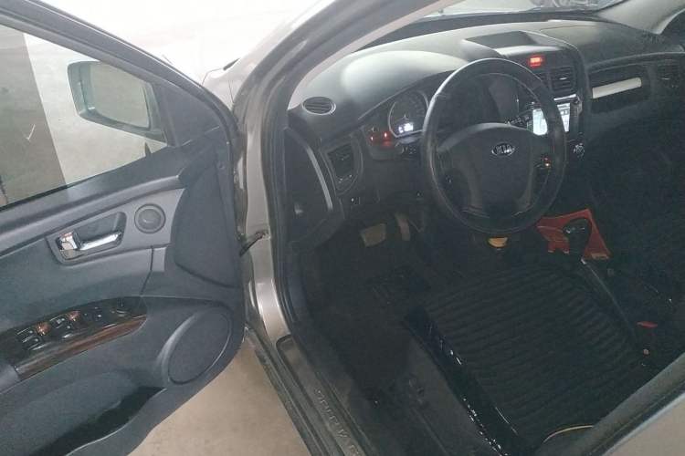 Used Kia Sportage 2013 2.0L Automatic Two-Wheel Drive GLS Trim Interior 4