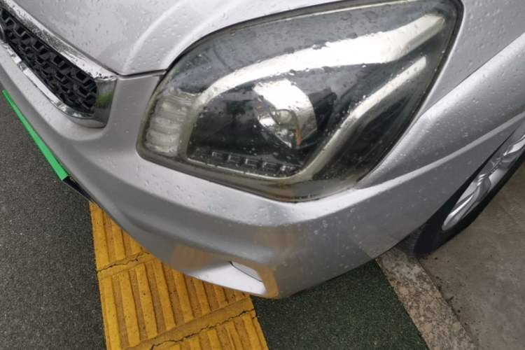 Used Kia Sportage 2013 2.0L Automatic Two-Wheel Drive GL Trim Left Front Headlight