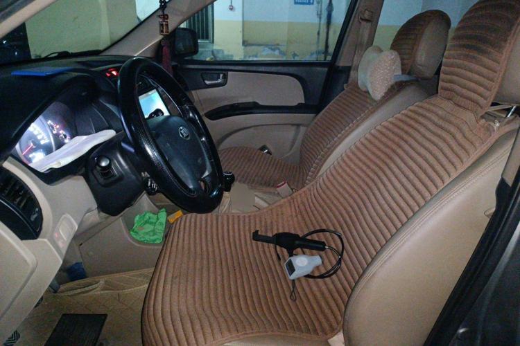 Used Kia Sportage 2013 2.0L Manual Two-Wheel Drive GL Trim Left Front Seat