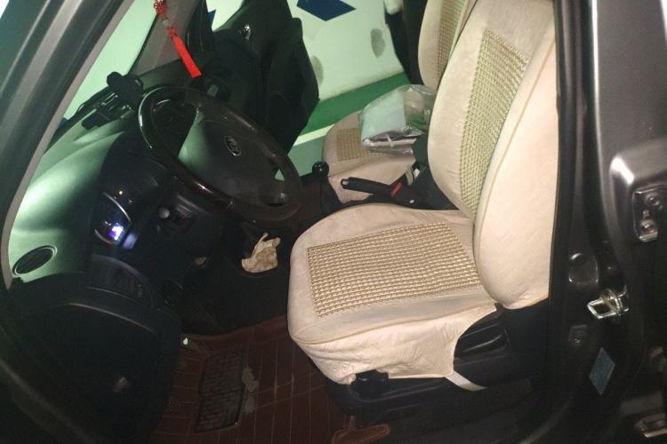 Used Kia Sportage 2013 2.0L Manual Two-Wheel Drive GLS Left Front Seat