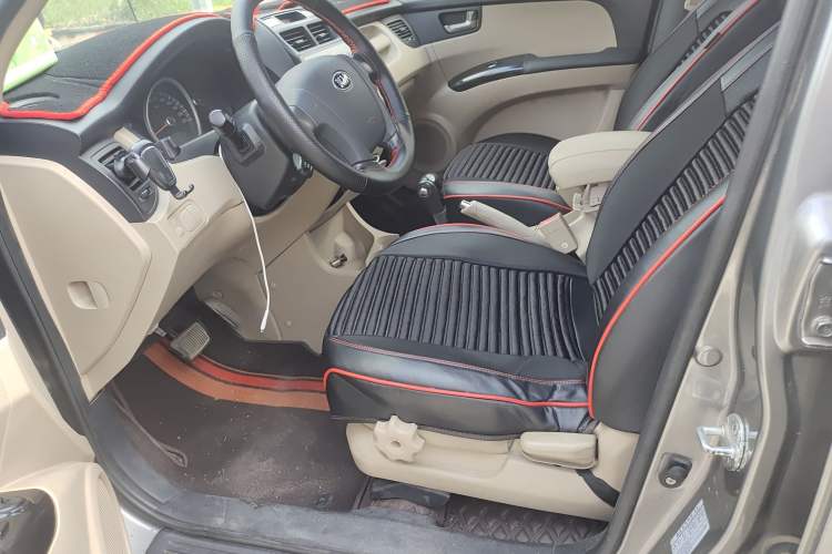 Used Kia Sportage 2013 2.0L Automatic Two-Wheel Drive GL Trim Left Front Seat