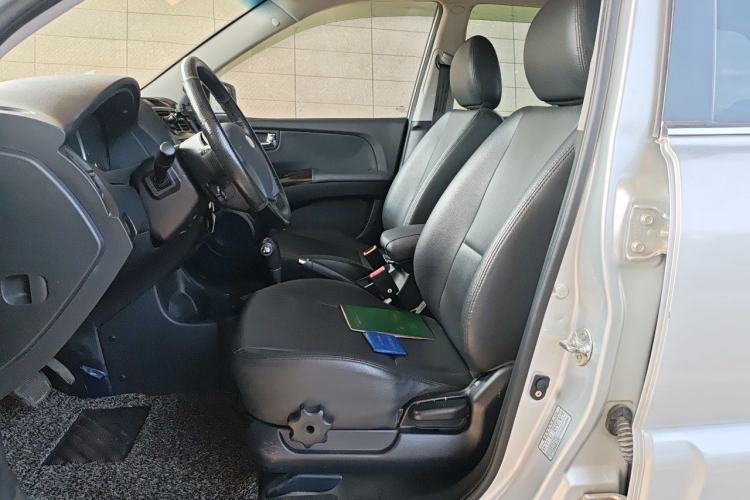 Used Kia Sportage 2013 2.0L Automatic Two-Wheel Drive GLS Trim Left Front Seat