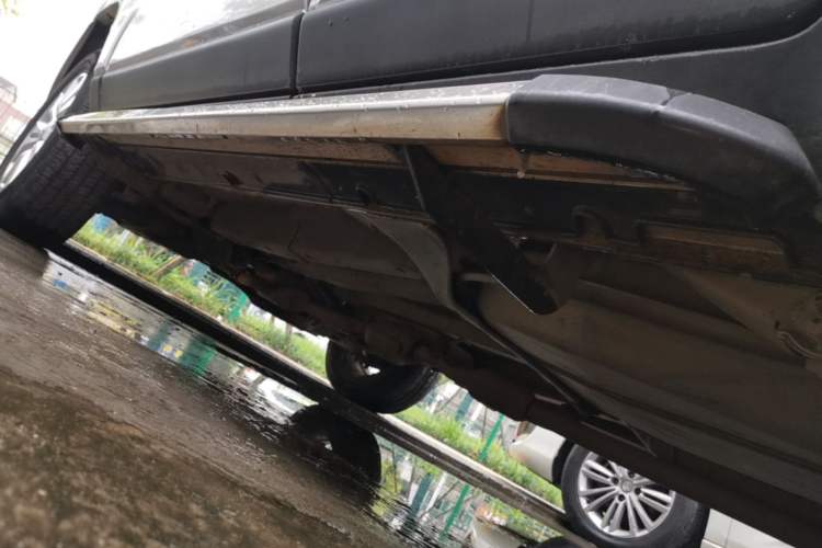 Used Kia Sportage 2013 2.0L Automatic Two-Wheel Drive GL Trim Left Side Sill