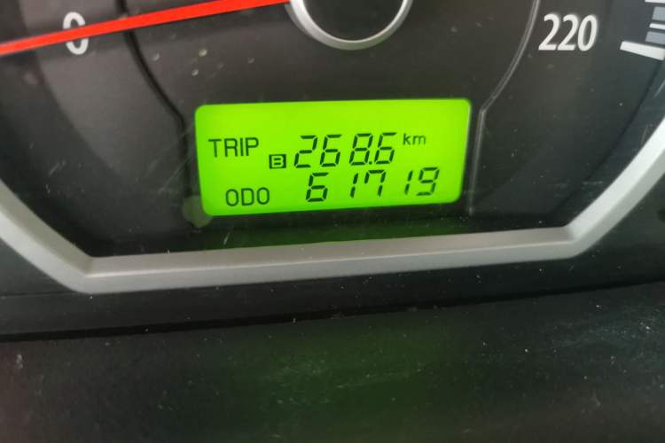 Used Kia Sportage 2013 2.0L Manual Two-Wheel Drive GL Trim Odometer Close Up