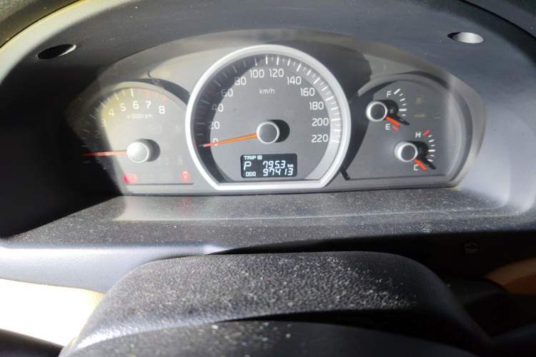 Used Kia Sportage 2013 2.0L Automatic Two-Wheel Drive GL Trim Odometer Close Up