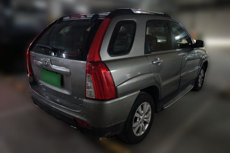 Used Kia Sportage 2013 2.0L Manual Two-Wheel Drive GL Trim Rear Right 45 Deg