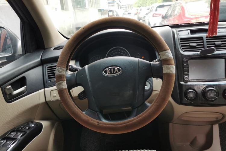 Used Kia Sportage 2013 2.0L Manual Two-Wheel Drive GL Trim Steering Wheel