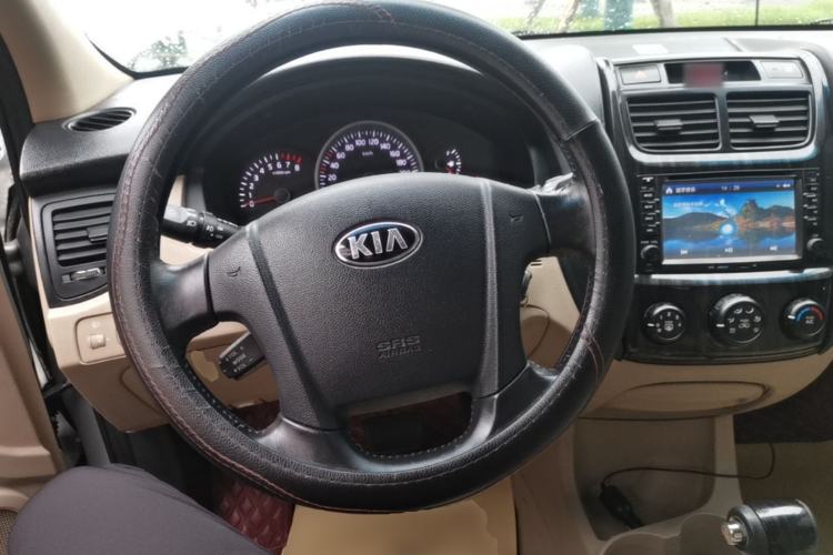 Used Kia Sportage 2013 2.0L Automatic Two-Wheel Drive GL Trim Steering Wheel