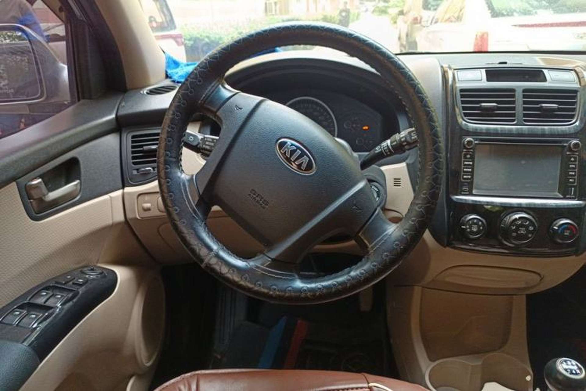 Used Kia Sportage 2013 2.0L Manual Two-Wheel Drive GL Trim Steering Wheel