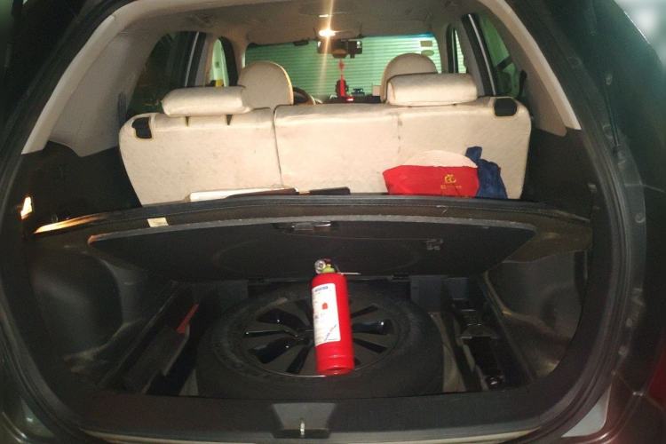 Used Kia Sportage 2013 2.0L Manual Two-Wheel Drive GLS Trunk