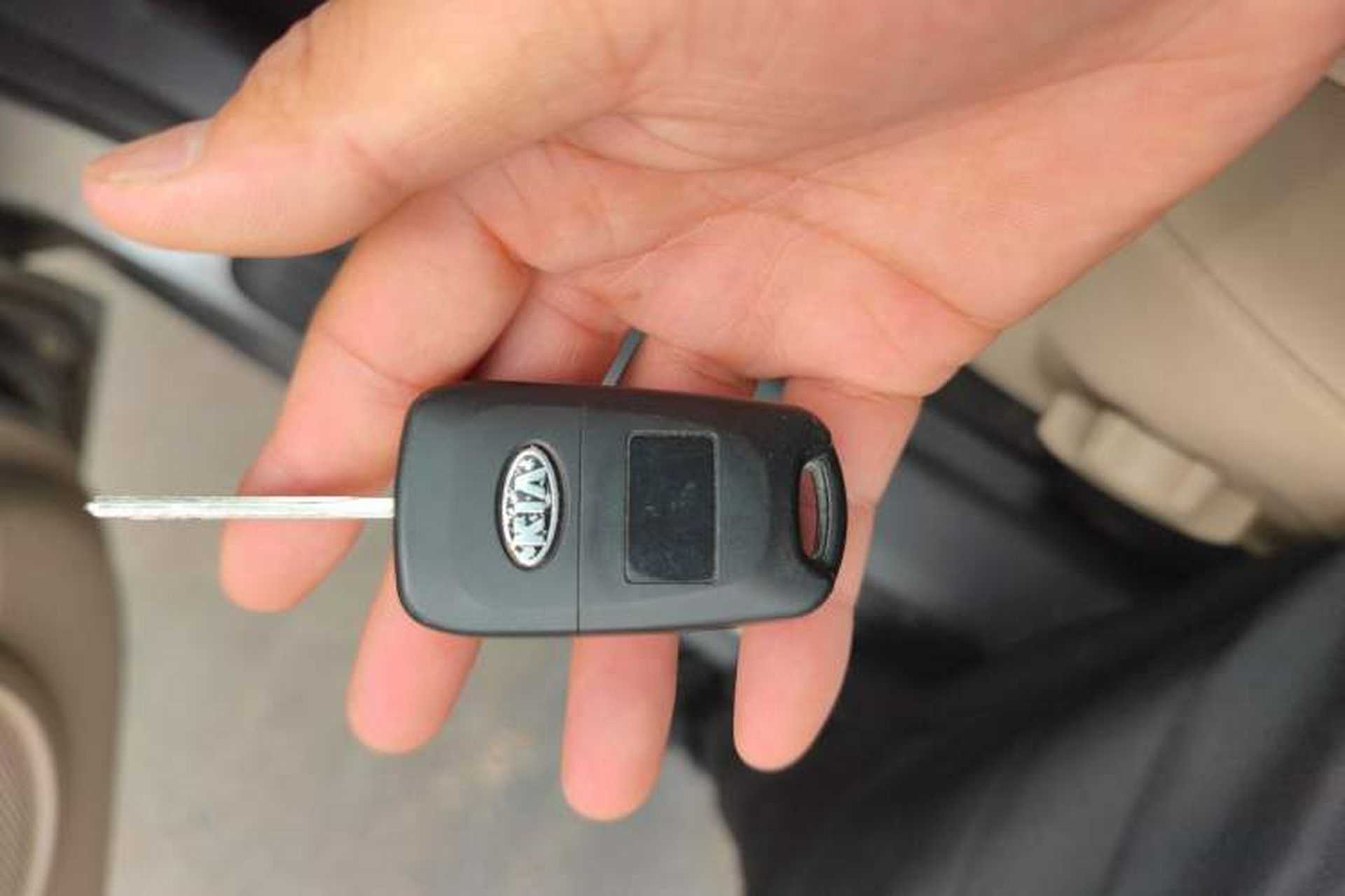 Used Kia Sportage 2013 2.0L Automatic Two-Wheel Drive GL Trim Vehicle Key