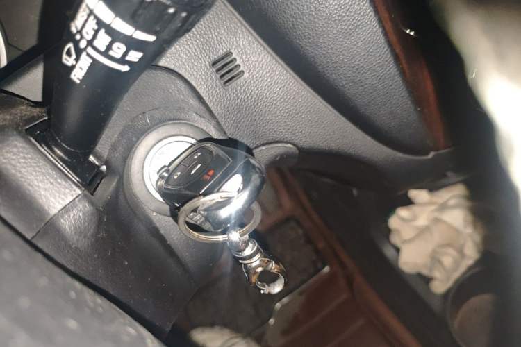 Used Kia Sportage 2013 2.0L Manual Two-Wheel Drive GLS Vehicle Key