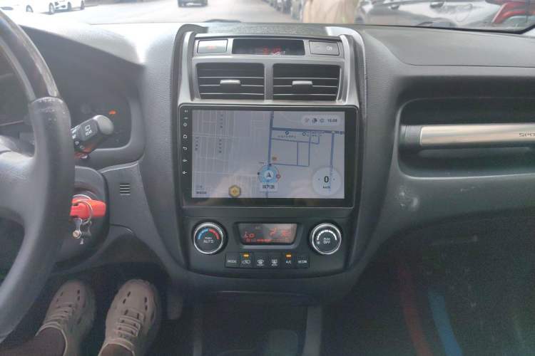 Used Kia Sportage 2013 2.0L Manual Two-Wheel Drive GLS Audio And AC Panel