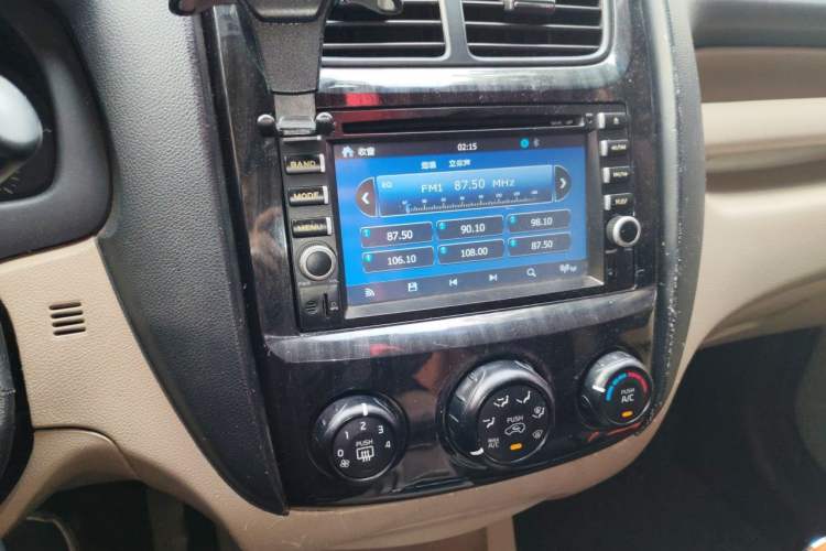 Used Kia Sportage 2013 2.0L Automatic Two-Wheel Drive GL Trim Audio And AC Panel