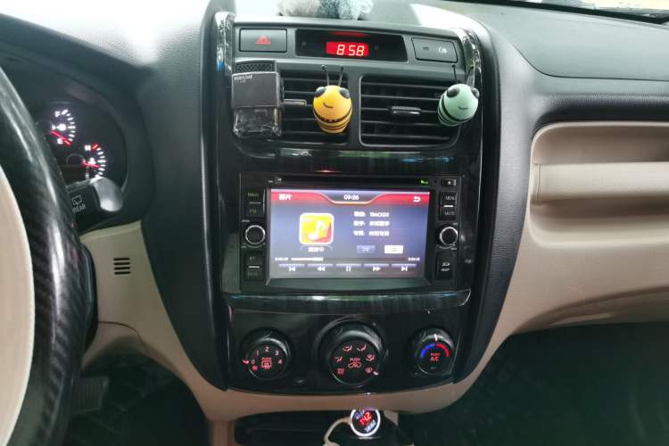 Used Kia Sportage 2013 2.0L Automatic Two-Wheel Drive GL Trim Audio And AC Panel