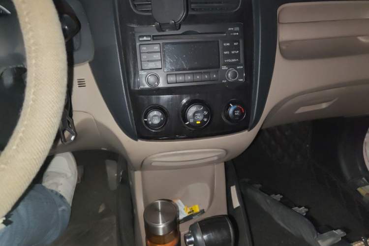 Used Kia Sportage 2013 2.0L Automatic Two-Wheel Drive GL Trim Audio And AC Panel