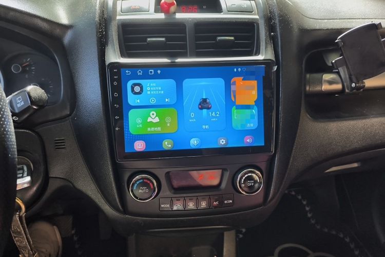 Used Kia Sportage 2013 2.0L Manual Two-Wheel Drive GLS Audio And AC Panel