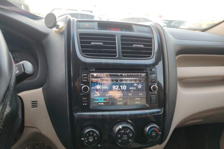 Used Kia Sportage 2013 2.0L Automatic Two-Wheel Drive GL Trim Audio And AC Panel